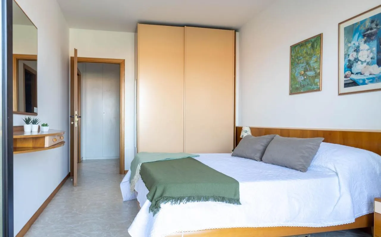 A Casa Di Argo Apartment Desenzano del Garda Italy