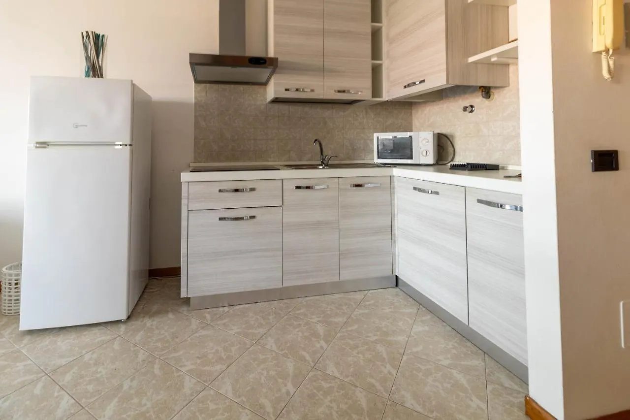 A Casa Di Argo Apartment Desenzano del Garda